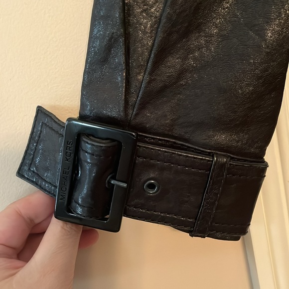 Michael Kors leather jacket. Size M , fits US6-8 - Picture 3 of 11